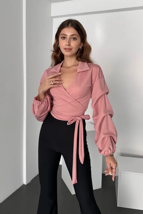 Pudra Kruvaze Yaka Beli Bağlamalı Balon Kol Bluz BCDF-242114