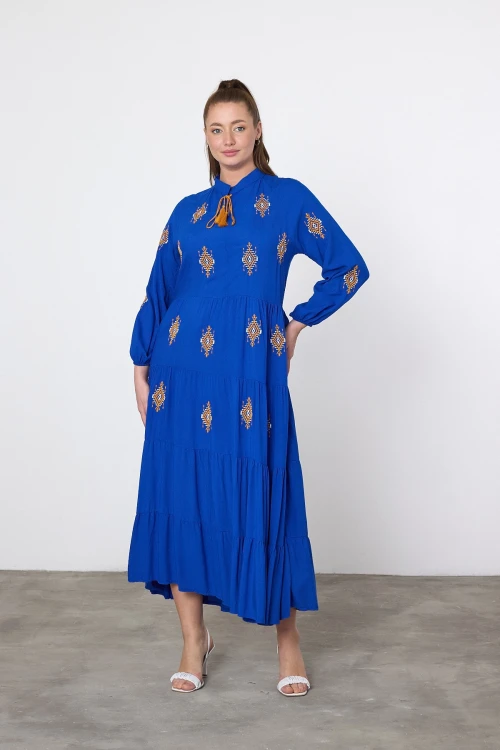 Saks Nakış İşlemeli Maxi Boy Dokuma Viscon Elbise