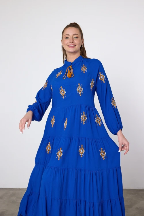 Saks Nakış İşlemeli Maxi Boy Dokuma Viscon Elbise