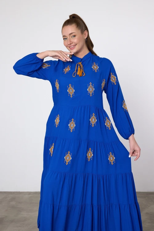 Saks Nakış İşlemeli Maxi Boy Dokuma Viscon Elbise