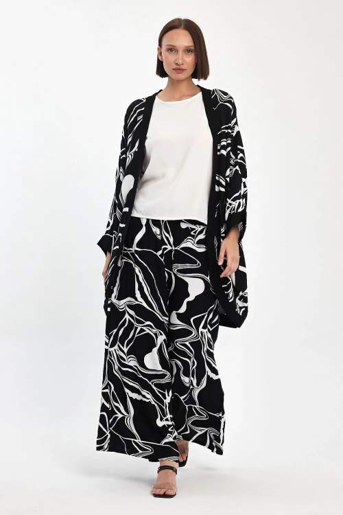 Maxi Boy Siyah Baskılı Kimono Ve Pantolon Dokuma Viscon Alt Üst Takım BCVL-251068