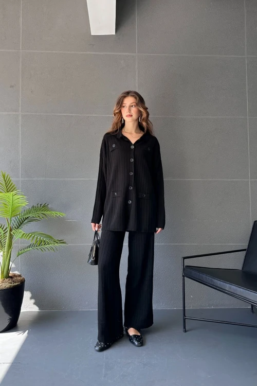 Siyah Düğme Detaylı Fitilli 2Li Triko Takım BC24A2017