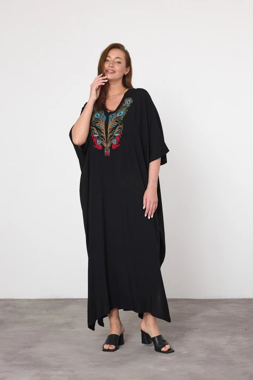 Maxi Boy Siyah Kırmızı Nakış İşlemeli Dokuma Viscon Elbise BCVL-25V046