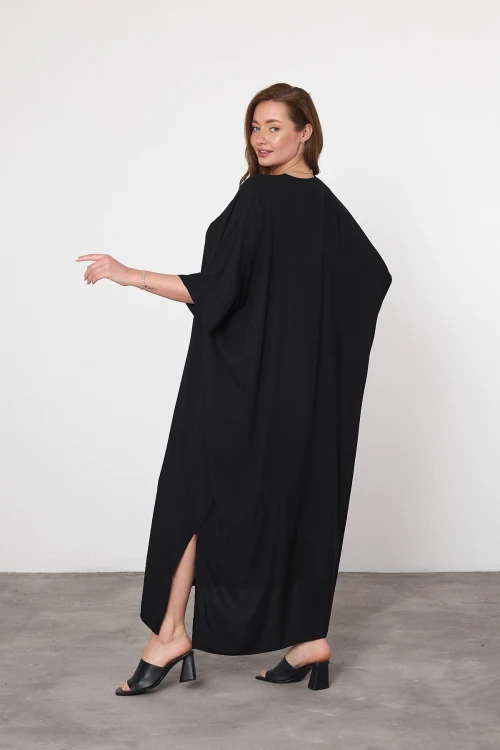 Maxi Boy Siyah Kırmızı Nakış İşlemeli Dokuma Viscon Elbise BCVL-25V046