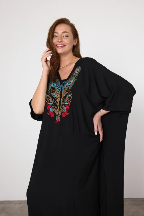 Maxi Boy Siyah Kırmızı Nakış İşlemeli Dokuma Viscon Elbise BCVL-25V046