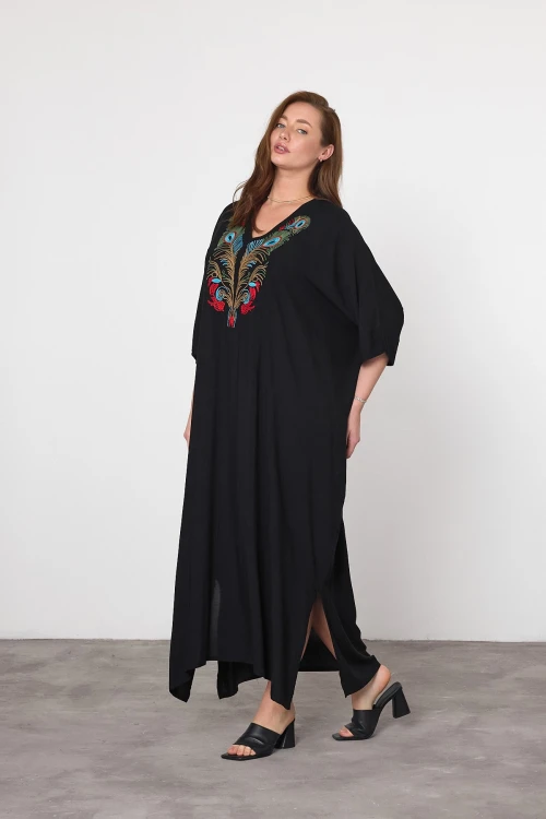 Maxi Boy Siyah Kırmızı Nakış İşlemeli Dokuma Viscon Elbise BCVL-25V046