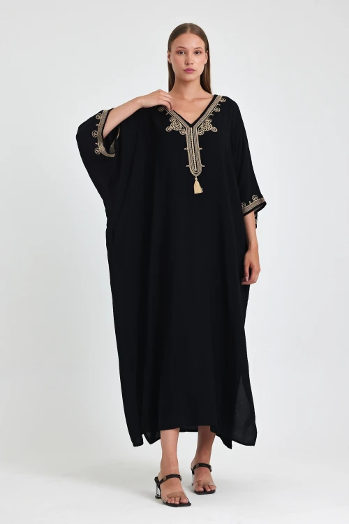 Maxi Boy Siyah Nakış İşlemeli Dokuma Viscon Elbise BCVL-251086