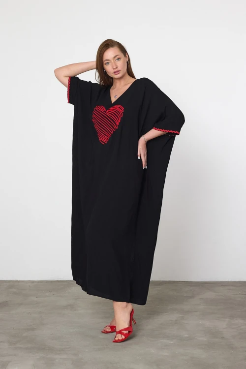 Maxi Boy Siyah Nakış İşlemeli Dokuma Viscon Elbise BCVL-25V034