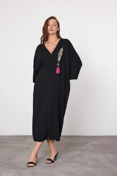 Maxi Boy Siyah Nakış İşlemeli Dokuma Viscon Elbise BCVL-25V039