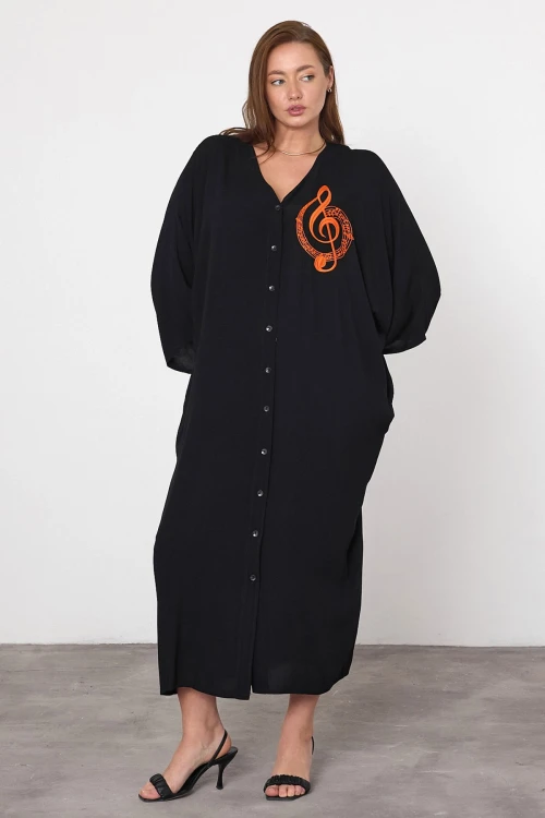 Maxi Boy Siyah Nakış İşlemeli Dokuma Viscon Elbise BCVL-25V050