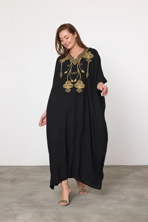 Maxi Boy Siyah Nakış İşlemeli Dokuma Viscon Elbise BCVL-25V045