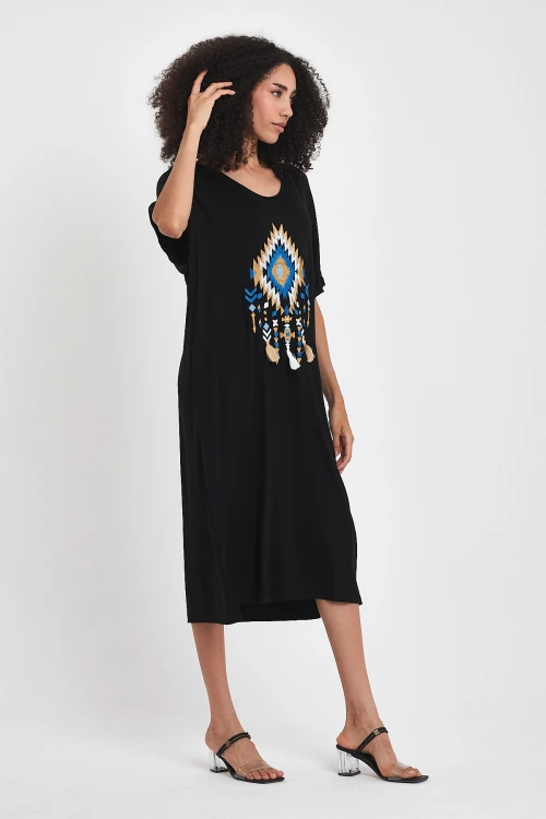 Maxi Boy Siyah Nakış İşlemeli Örme Viscon Elbise BCVL-251024