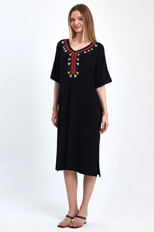 Maxi Boy Siyah Nakış İşlemeli Örme Viscon Elbise BCVL-251053
