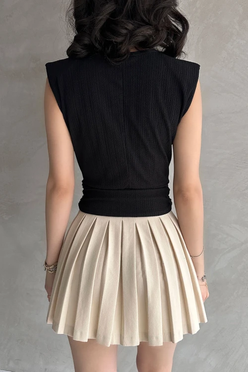 Siyah Omuzu Vatkalı Beli Kemerli Bürümcük Bluz BCDF-252164