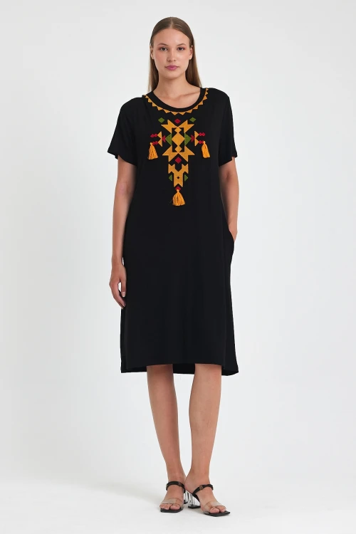 Maxi Boy Siyah Turuncu Nakış İşlemeli Örme Viscon Elbise BCVL-251025