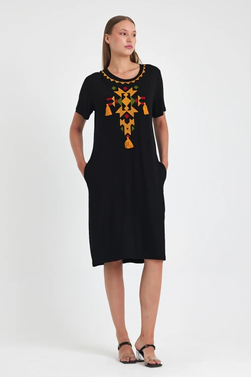 Maxi Boy Siyah Turuncu Nakış İşlemeli Örme Viscon Elbise BCVL-251025