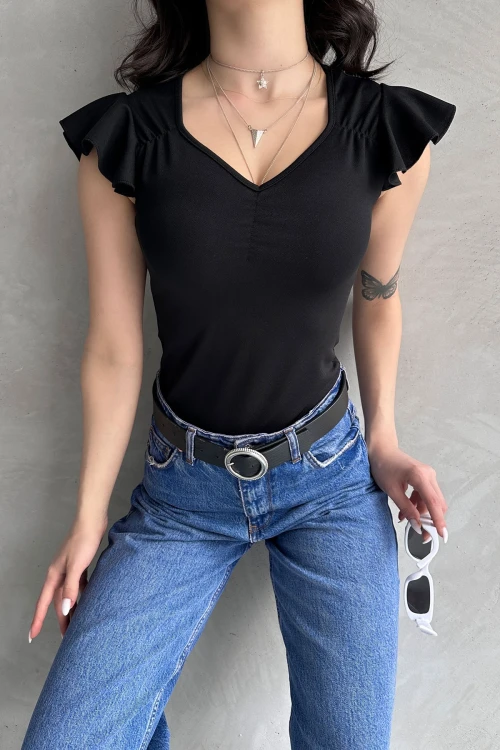 Siyah V Yaka Omuzu Volan Detaylı Crep Bluz BCDF-252168