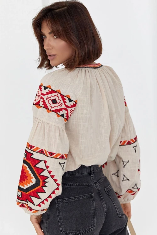 Bej Püsküllü Nakış İşlemeli Pamuklu Dokuma Gömlek BCEQ-25B1013