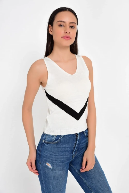 Ekru V Çizgili Askılı Triko Bluz CO-259206172