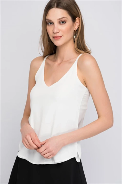 Ekru V Yaka İp Askılı Yırtmaçlı Dokuma Bluz CO-258121702