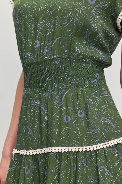 Haki V Yaka Nervürlü Çiçek Desenli Yazlık Viscon Elbise BCVL-25V054