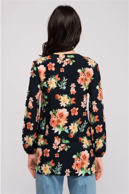 Lacivert Çiçek Desenli Kruvaze Yaka Kol Ucu Lastikli Dokuma Viscon Bluz CO-258131365