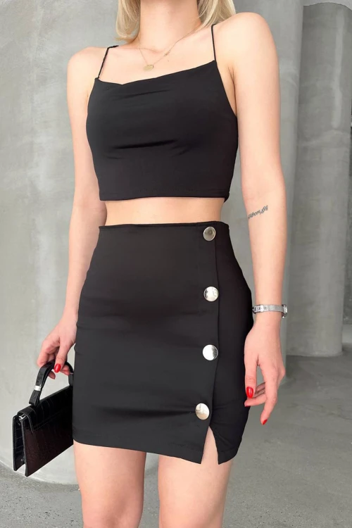 Siyah Düğmeli Likralı Gabardin Etek BCHN-25251026