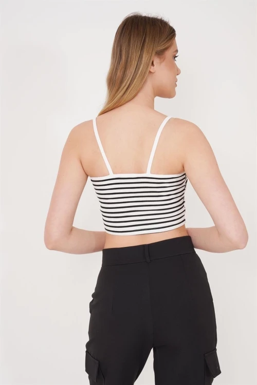 Siyah İnce Askılı Çizgili Kaşkorse Crop Bluz CO-2523254291