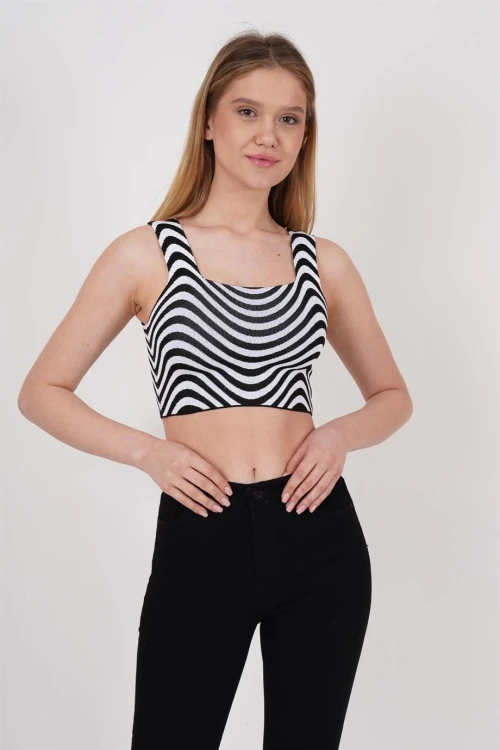 Siyah Kare Yaka Desenli Triko Bluz CO-2523256429