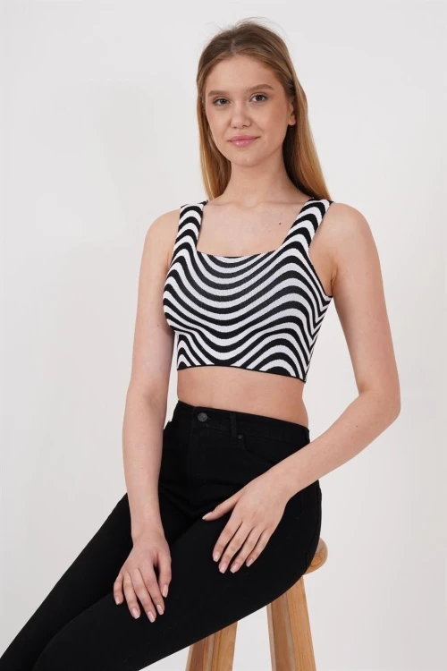 Siyah Kare Yaka Desenli Triko Bluz CO-2523256429