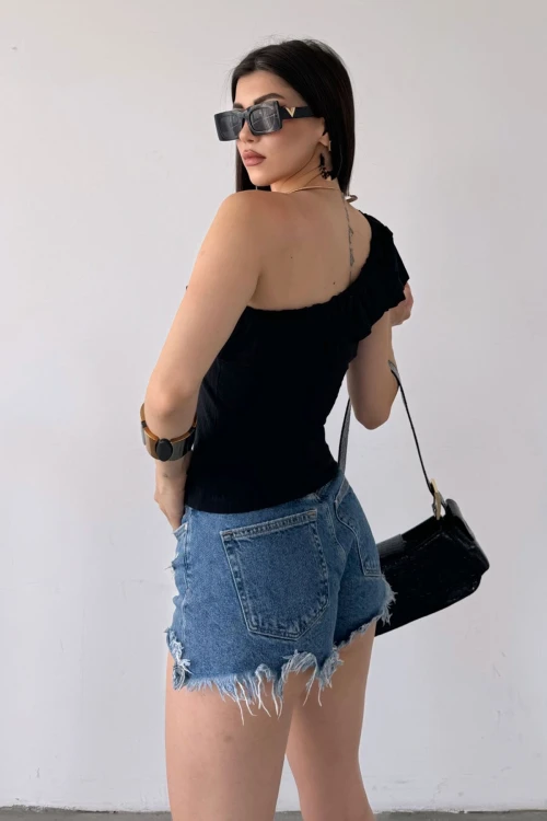 Siyah Tek Omuz Fırıfır Detaylı Bluz