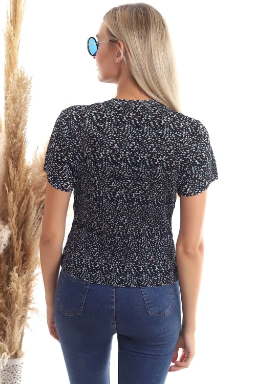 Siyah Turkuaz Bisiklet Yaka Desenli Kısa Kol Bluz CO-2520343367