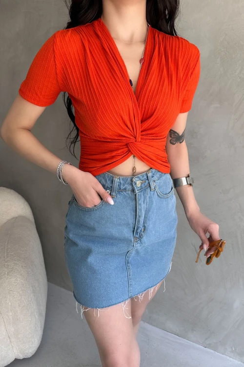 Turuncu Kruvaze Yaka Crop Bluz BCDF-252178