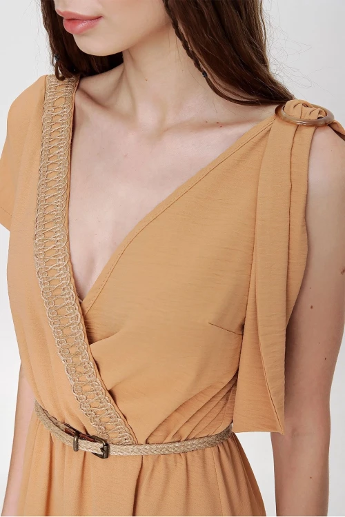 Bej Airobin Omzu Tokalı Hasır Detaylı Beli Büzgülü Uzun Elbise BCBSK-25700-3127