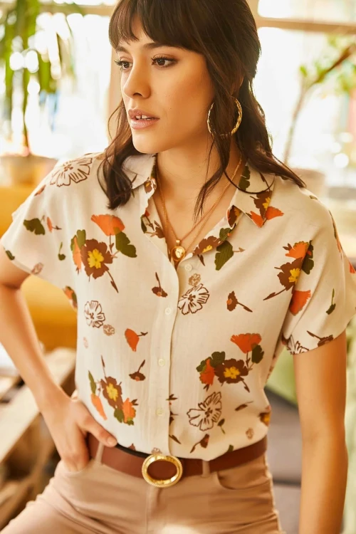 Bej Oversize Rahat Kesim Kısa Kol Gömlek BCBSK-25700-K5157