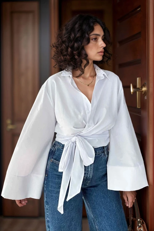 Beyaz Geniş Manşetli Kol Detaylı Önü Bağlamalı Poplin Gömlek BCDF-2510000