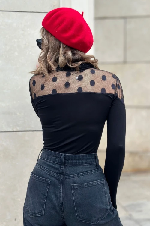 Siyah Balıkçı Yaka Tül Garnili Uzun Kol Bluz BCBSK-25700-K4591