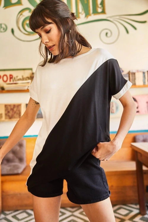 Siyah Bisiklet Yaka Renk Bloklu Kısa Kol Bluz BCBSK-25700-K7169