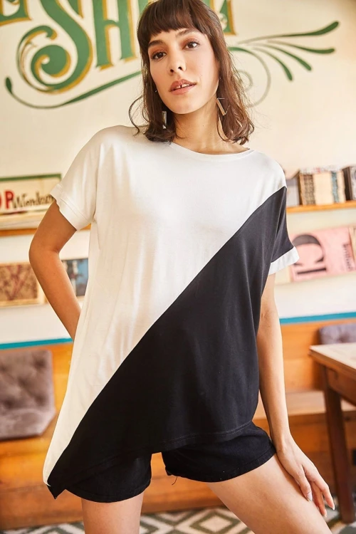 Siyah Bisiklet Yaka Renk Bloklu Kısa Kol Bluz BCBSK-25700-K7169