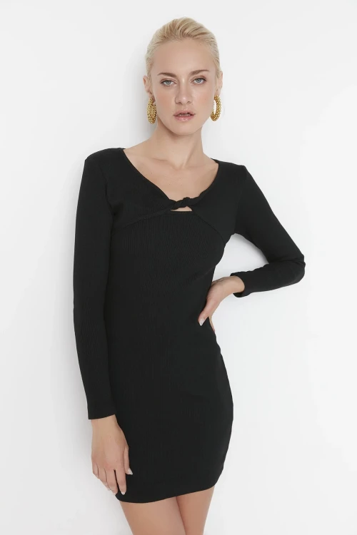 Siyah Göğüs Detaylı Uzun Kollu Dizüstü Kaşkorse Elbise BCBSK-25700-K7381