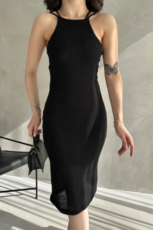 Siyah Halter Yaka Sırtı Çapraz Bant Detaylı Triko Elbise BCDF-241067