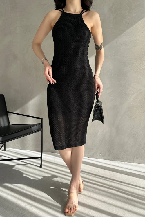 Siyah Halter Yaka Sırtı Çapraz Bant Detaylı Triko Elbise BCDF-241067