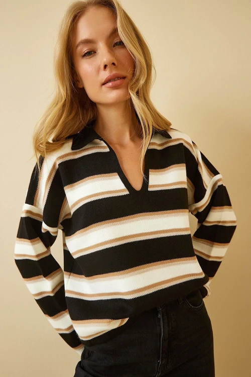 Siyah V Yaka Çizgili Triko Kazak BCBSK-25700-K7259