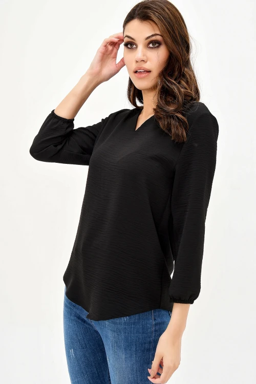 Siyah Yakası Yırtmaçlı Krep Bluz BCBSK-25700-2842