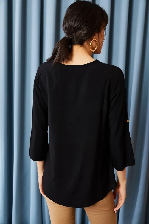 Siyah Yumuşak Dokulu Yarım Patlı Düğmeli Bluz BCBSK-25700-K5131