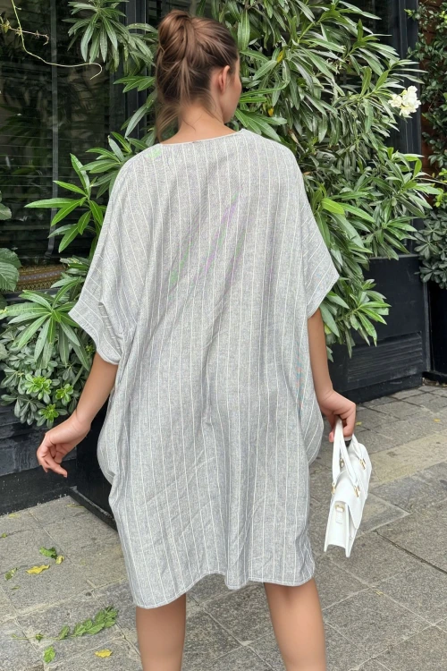 Antrasit Keten V Yaka Asimetrik Çizgili Cepli Salaş Elbise BCBSK-25700-3340