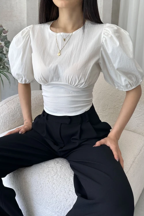 Beyaz Karpuz Kol Sırt Dekolteli Poplin Bluz