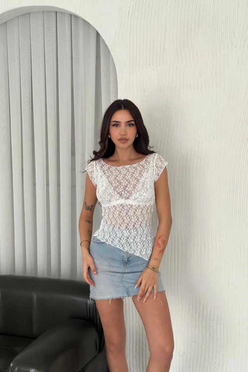 Beyaz Kayık Yaka Dantel Bluz BCZK25SA362