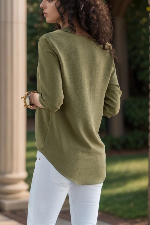 Haki Yakası Yırtmaçlı Krep Bluz BCBSK-25700-2842