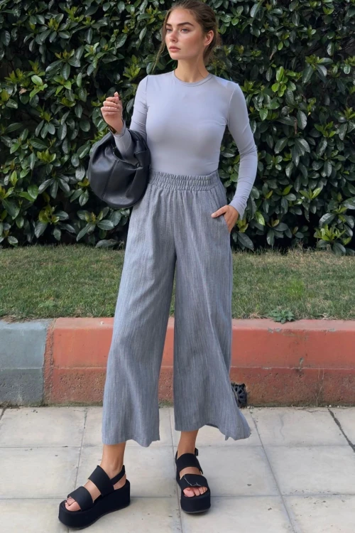 Koyu Lacivert Keten Beli Lastikli Cepli Paçası Yırtmaçlı Salaş Kapri Pantolon BCBSK-25700-3404